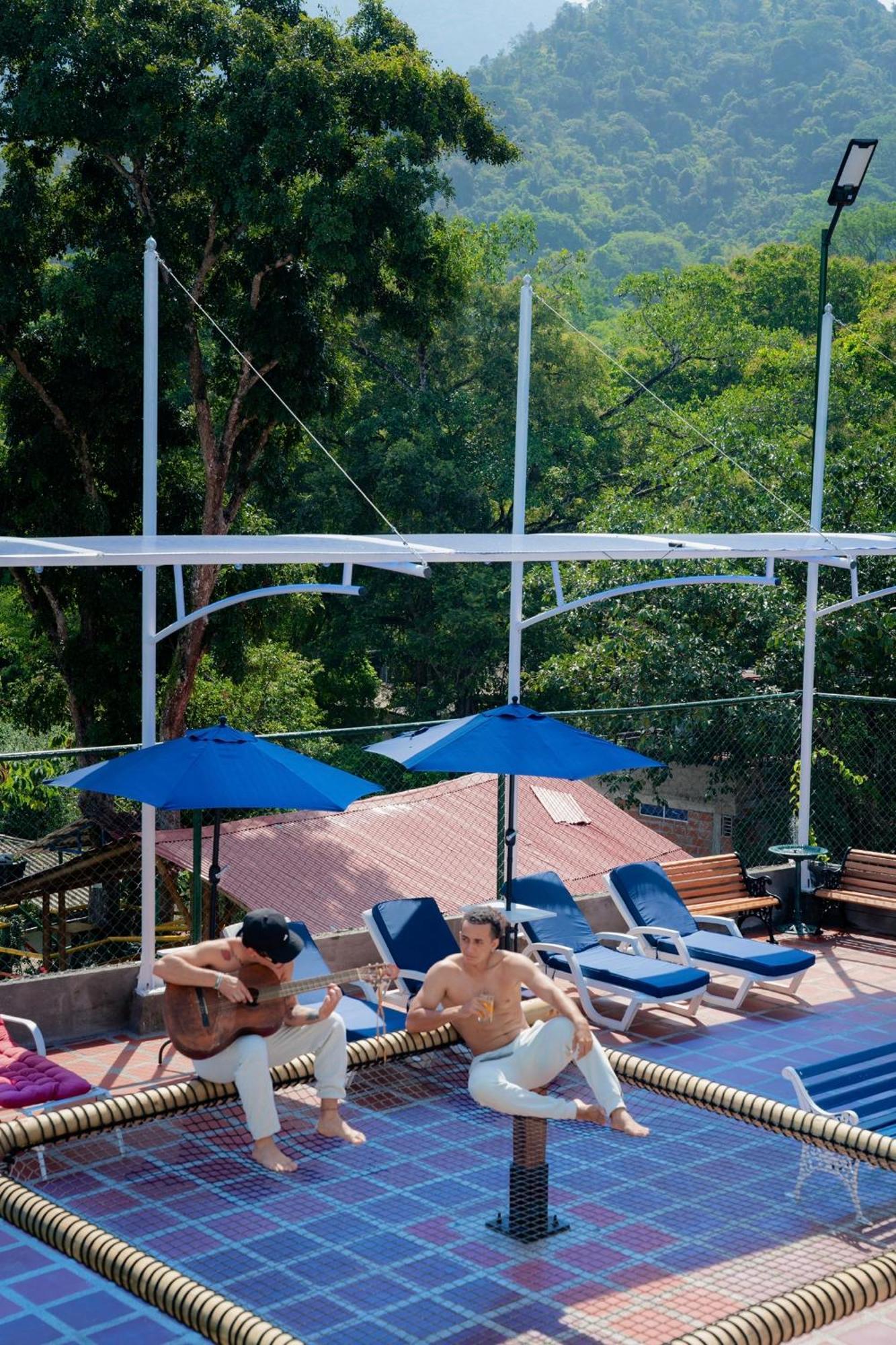 Hostal Paraiso מינקה מראה חיצוני תמונה
